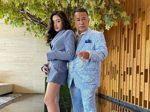 9 Gaya Intan Nallendra, Asisten Cantik Hotman Paris yang ke-20 9 Gaya Intan Nallendra, Asisten Cantik Hotman Paris yang ke-20
