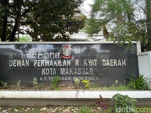 10 Daftar Caleg Terpilih di Dapil 2 DPRD Makassar, Golkar-Nasdem Raih 2 Kursi 10 Daftar Caleg Terpilih di Dapil 2 DPRD Makassar, Golkar-Nasdem Raih 2 Kursi