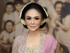 7 Gaya Kebaya Kondangan Artis, Klasik Sampai Modifikasi 7 Gaya Kebaya Kondangan Artis, Klasik Sampai Modifikasi