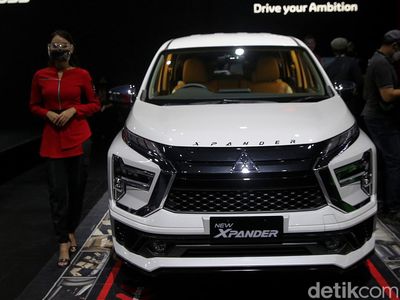 Mitsubishi Ramaikan Pameran IIMS Hybrid 2022