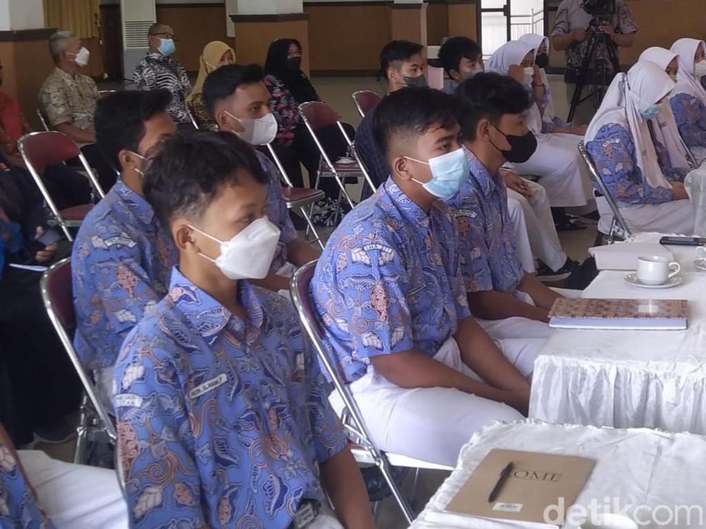 Saat Siswa SMA di Pacitan Disiagakan Hadapi Potensi Megathrust Selatan Jawa Saat Siswa SMA di Pacitan Disiagakan Hadapi Potensi Megathrust Selatan Jawa