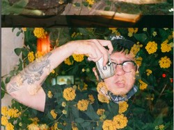 Polemik Thrifting: Isser James Vs Everybody