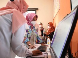 Pacu Minat Baca Siswa, Walkot Mojokerto Resmikan Perpustakaan Digital