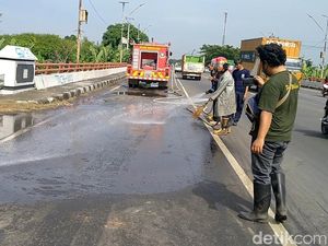 Adu Banteng Truk vs Mobil di Pemalang, 5 Orang Tewas
