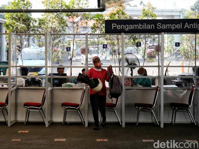 Bukan Syarat Wajib, Loket Tes Usap di Stasiun Jadi Sepi