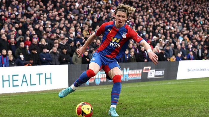 LONDON, ENGLAND - MARCH 14: Conor Gallagher of Crystal Palace during the Premier League match between Crystal Palace and Manchester City at Selhurst Park on March 14, 2022 in London, England. (Photo by Justin Setterfield/Getty Images)