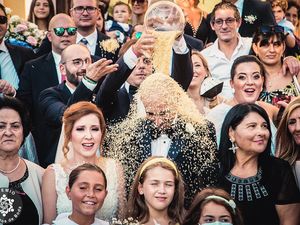 Jawara Kontes Foto Pernikahan FdB, Tak Kalah Romantis dari #BinJinWedding