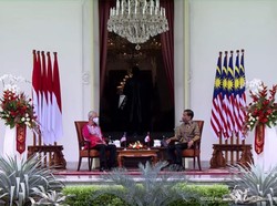Jokowi Terima Kunjungan PM Malaysia di Istana Merdeka