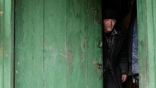 Nenek 83 tahun Ini Jadi Penghuni Terakhir di Lokasi Perang Ukraina