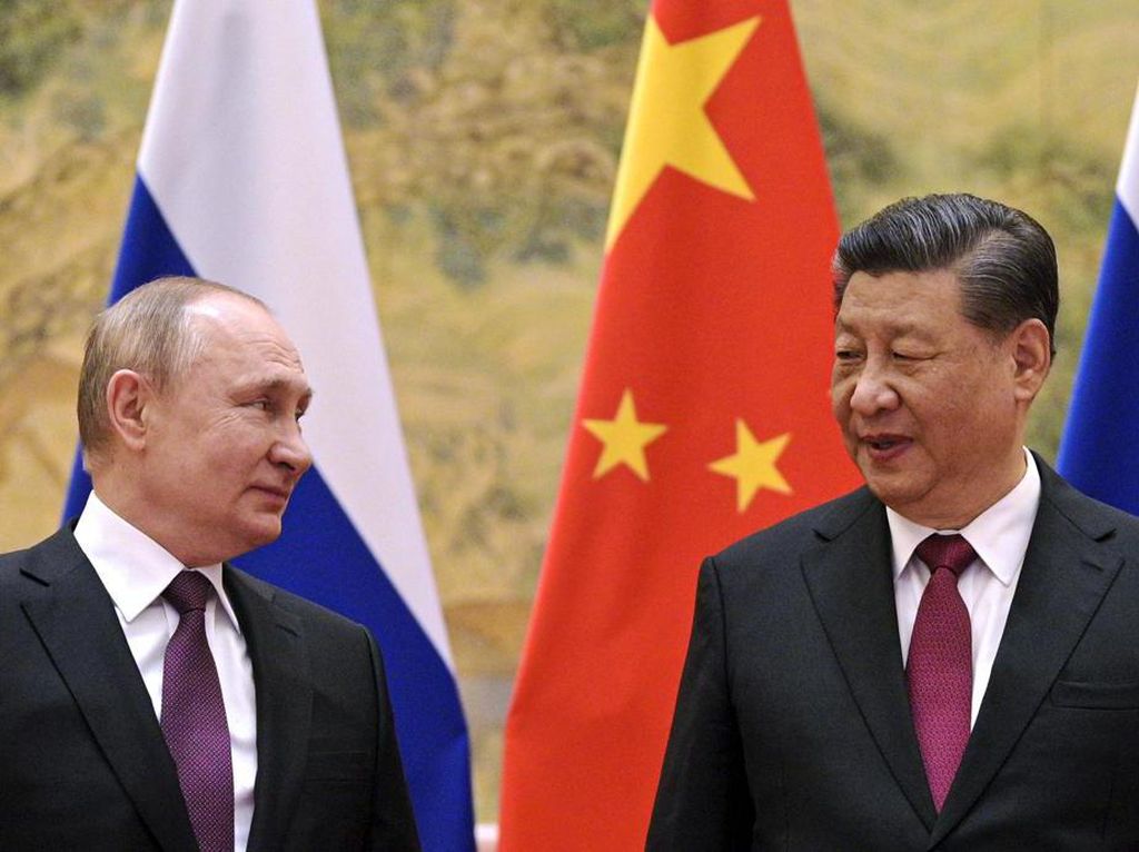 Nyinyiran Amerika Serikat saat China Pamer Kemesraan dengan Rusia