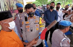 Polisi Tangkap Penyerang Jemaah Salat Subuh di Sukabumi!