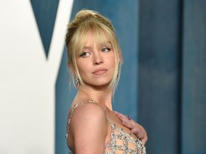 Sydney Sweeney Beradegan Intim di Euphoria, Reaksi Neneknya Tak Disangka