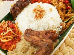 Jualan Nasi Uduk Bu Jamal Gampang Banget, Gabung Dapur Artis Saja!
