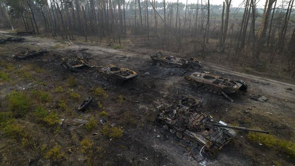 Dua Bulan Invasi, Rusia Kehilangan Ratusan Tank Lho