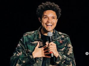 Pandu Grammy, Trevor Noah Takut Nggak Ditampar Kanye West? Pandu Grammy, Trevor Noah Takut Nggak Ditampar Kanye West?
