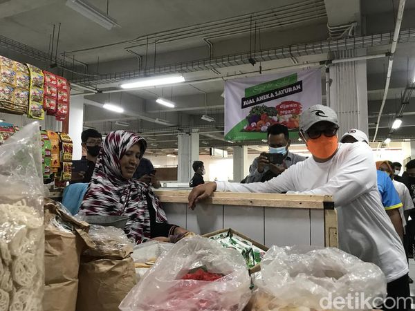 Walkot Sukabumi Ajak 1.080 Guru Belanja Bareng Untuk Ramaikan Pasar Pelita