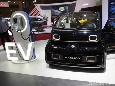 Wuling Andalkan Cortez Hingga Pamer Mobil Listrik di IIMS 2022