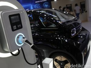 Kredit Mobil Listrik Bunganya Nol Persen!