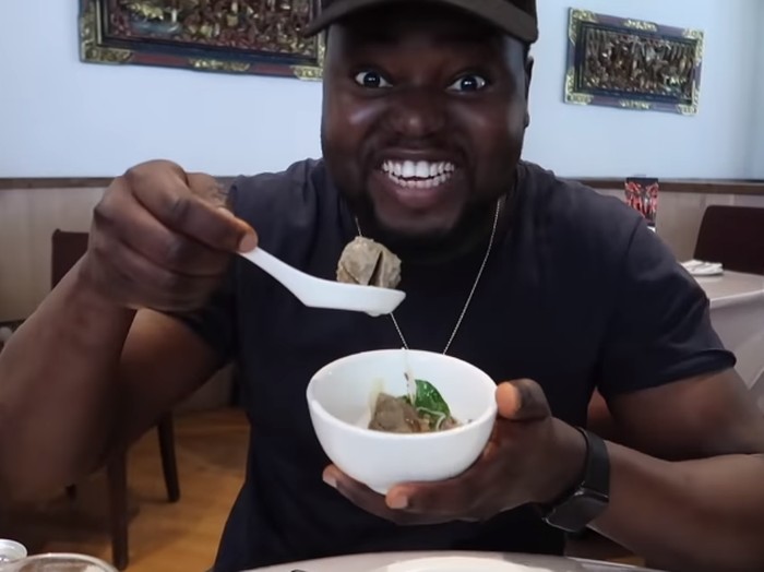 YouTuber Inggris Cicip Bakso, Habiskan Rp 1 Jutaan