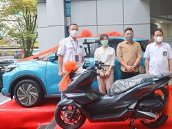 BNI Serahkan Hadiah ke Para Pemenang Undian Rejeki BNI #GaPakeNanti