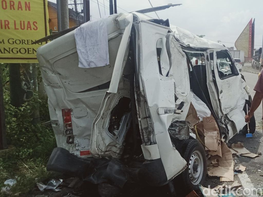 Kecelakaan Karambol 4 Mobil di Jalan Jogja-Solo, Begini Kondisi Para Korban
