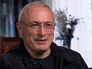 Khodorkovsky: Putin Mulai Sadar Tak Ada Solusi Militer di Ukraina