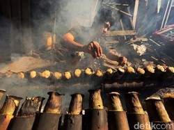 Ngabuburit di Food Street Kramat Jakpus