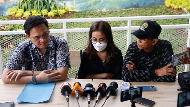 Mayang anak Doddy Sudrajat serius tempuh jalur hukum soal skincare.