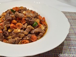 Resep Oseng Mercon Daging yang Pedas Nikmat, Bikin Semangat Makan!
