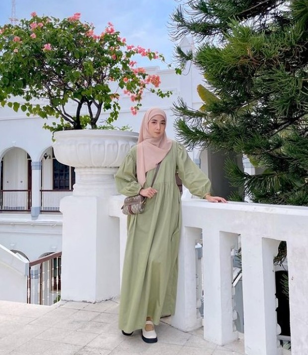 Baju Hijau Muda Cocok Dengan Jilbab Warna Apa  AsriPortal.com