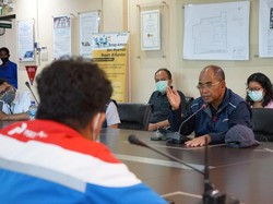 Direktur Logistik & Infrastruktur Pertamina Sidak SPBU-FT Medan Group