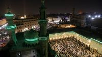 Potret Salat Tarawih Pertama di Masjid Al Azhar Mesir