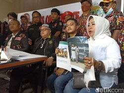 Hotman Paris Dituding Eksploitasi Tubuh Wanita di Medsos