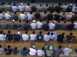 Pahala dan Keutamaan Sholat Tarawih Malam ke-28