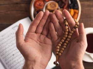 Lupa Bacaan Niat Puasa Arafah di Malam Hari? Ini Solusinya Lupa Bacaan Niat Puasa Arafah di Malam Hari? Ini Solusinya