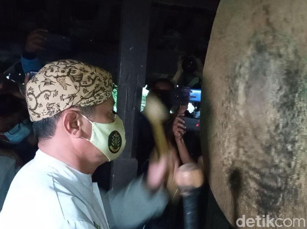 Dlugdag: Tabuhan Bedug Keraton Cirebon Penanda Ramadan Tiba