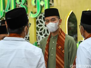 Gibran Bolehkan Warganya Ngabuburit-Imbau Tak Buka Bersama