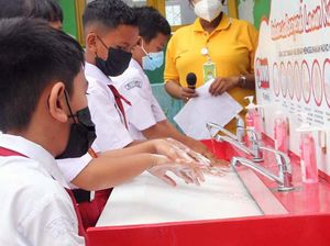 Yuk Ajarkan Anak-anak Jaga Kebersihan dengan Mencuci Tangan