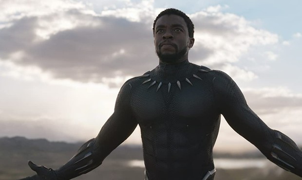 Chadwick Boseman sebagai T'Challa