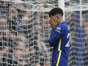 Chelsea Tiba-tiba Kehilangan Jati Diri