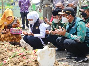 Gubernur Khofifah Ziarah ke Makam Sertu Eka, Anggota TNI yang Gugur di Papua