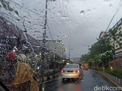 Waspada! Fenomena Low Frekuensi Bisa Picu Cuaca Buruk di Jatim hingga Besok