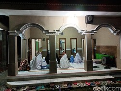 Jemaah Aboge Baru Gelar Salat Tarawih Malam Ini