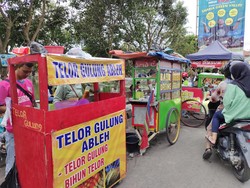 Keramaian di Balong Ranca Lentah Rangkasbitung Menjelang Berbuka