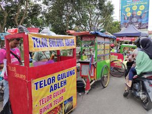 Keramaian di Balong Ranca Lentah Rangkasbitung Menjelang Berbuka Keramaian di Balong Ranca Lentah Rangkasbitung Menjelang Berbuka