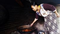 Mengintip Pembuatan Gula Aren Cibaliung
