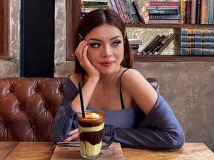 Monna Frans, Aspri Hotman Paris ke-2 yang Doyan Kulineran di Kafe Kekinian Monna Frans, Aspri Hotman Paris ke-2 yang Doyan Kulineran di Kafe Kekinian