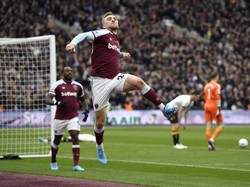 West Ham Mepet Empat Besar, Everton Dekati Zona Degradasi
