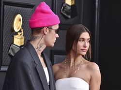Soal Pertemuan Hailey Bieber dan Selena Gomez: Tidak Ada Drama!