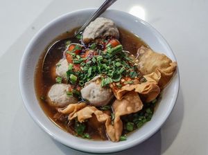 Dari Bekasi ke Bogor Demi Makan Bakso, Berakhir Gagal Karena Gas Meledak Dari Bekasi ke Bogor Demi Makan Bakso, Berakhir Gagal Karena Gas Meledak